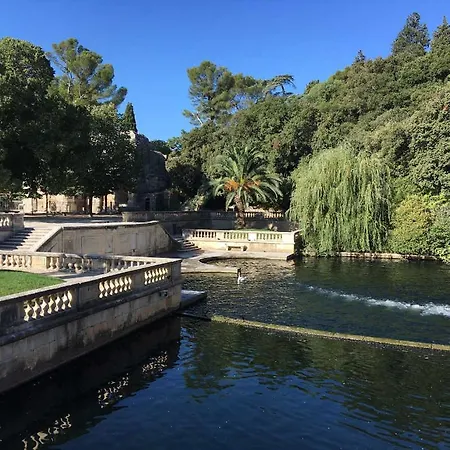 Le Nimois アパート ニーム